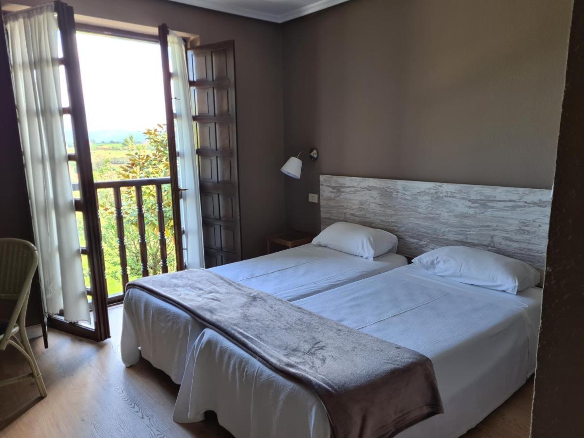 Hotel Colegiata 3*